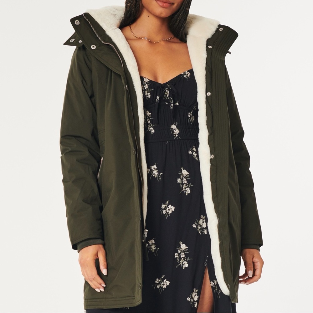 Hollister Faux Fur-Lined All-Weather Parka,‎ Dark Green